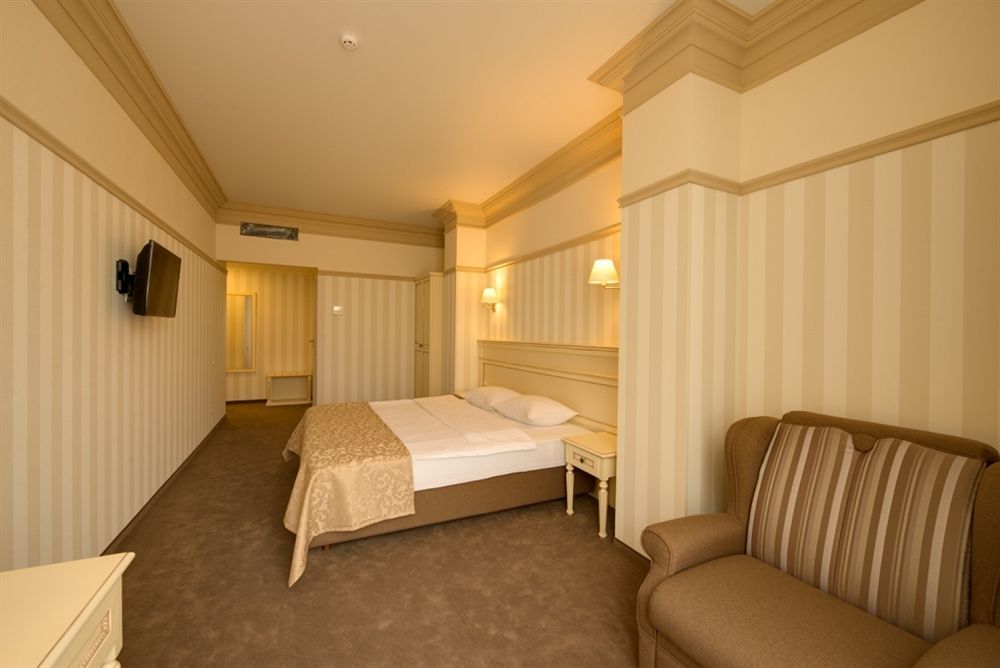 Premier Geneva Hotel Odessa Exterior foto